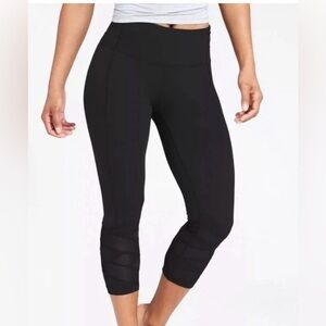 Athleta Black Jacquard Mantra Capri Mesh Bottom Cropped Leggings Size S